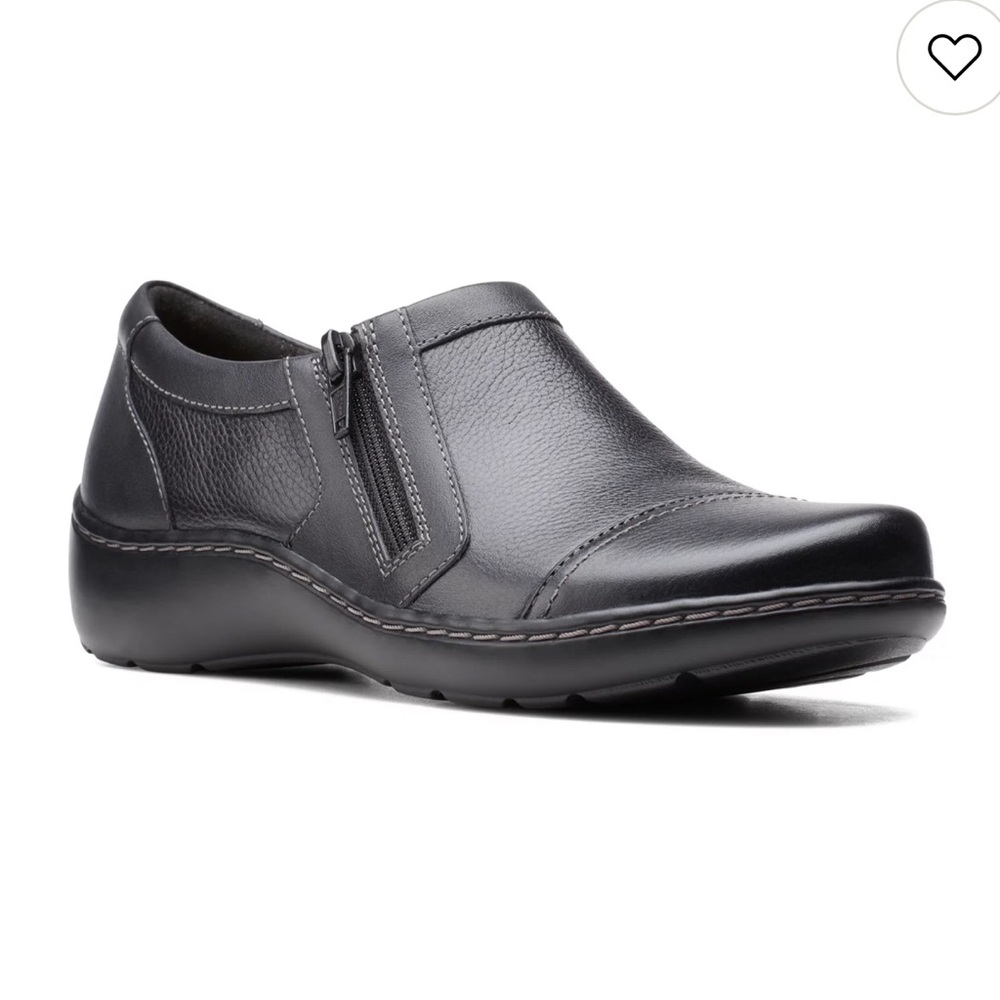 Clarks Cora Giny floral embossed Women's Loafers
